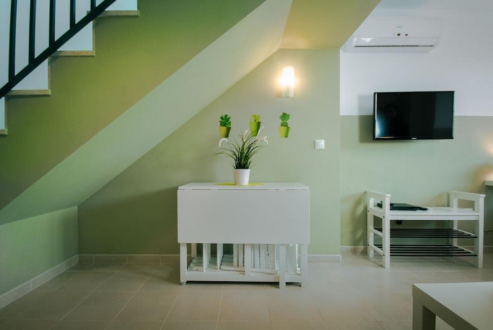 Holidays2Malaga Juan De Mena Apartments Exterior photo